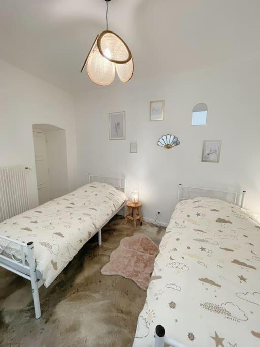 Logis Du Chandelier Le Puy-en-Velay ภายนอก รูปภาพ